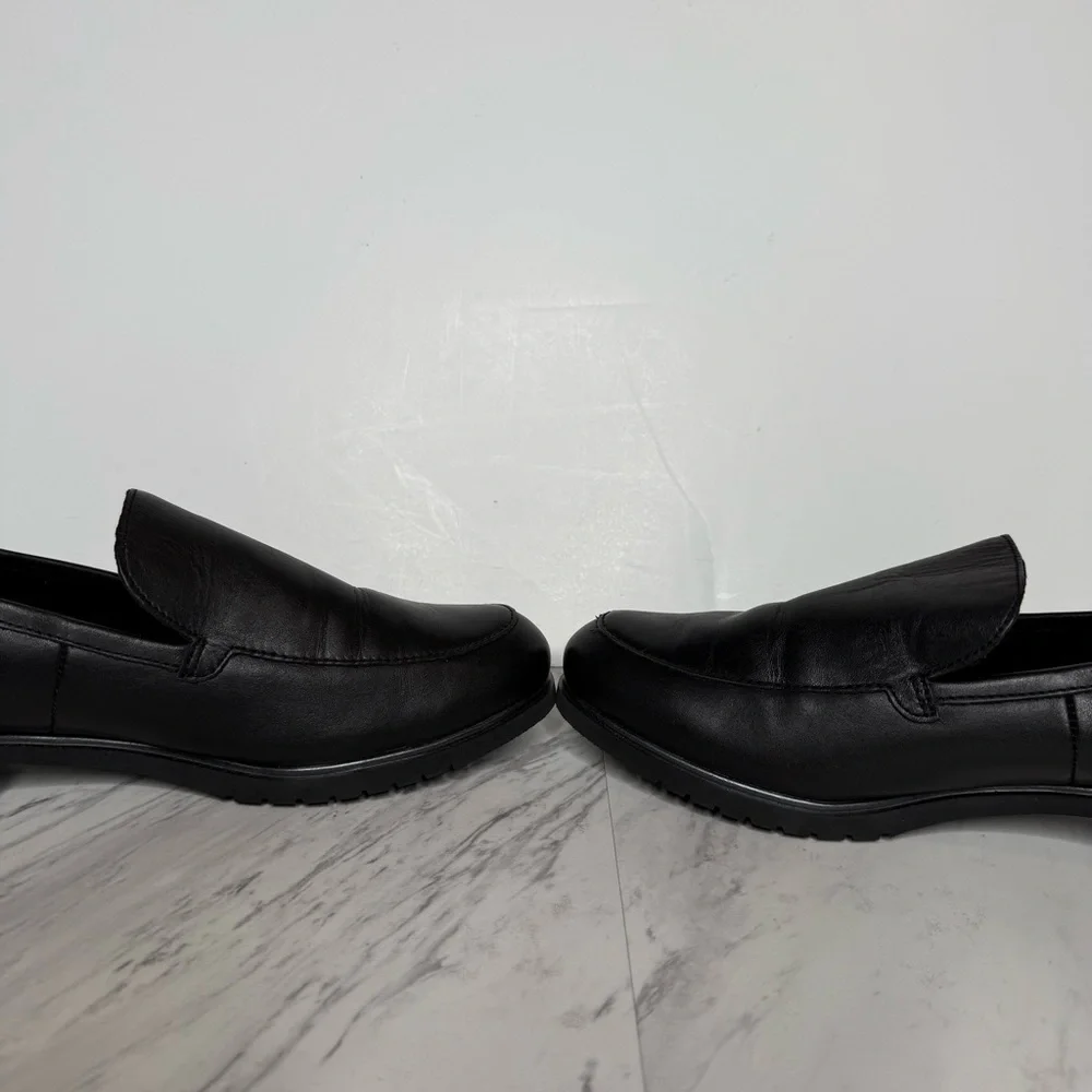 Munro Giselle Black Leather Loafer 9 1/2 W